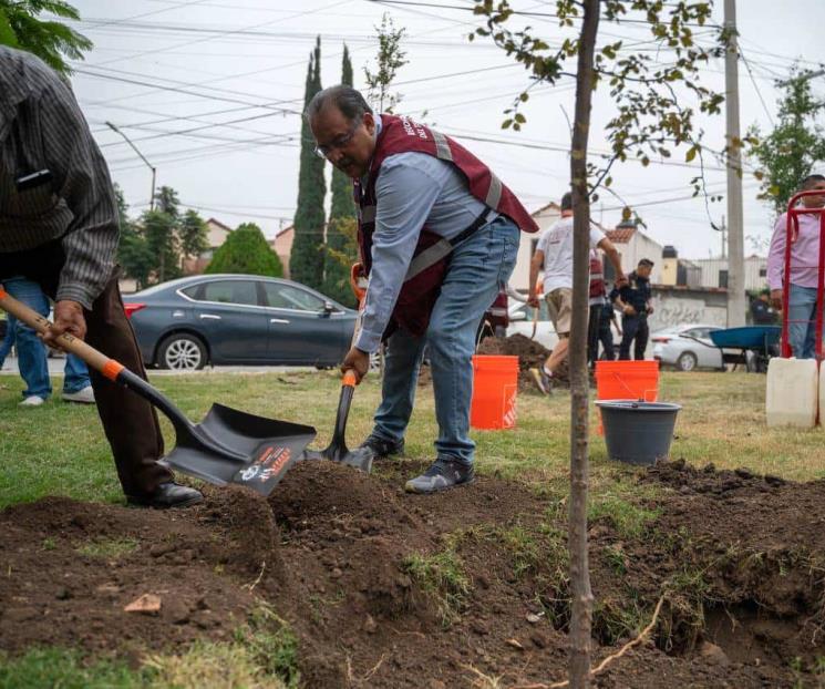 ESCOBEDO COMPROMETIDO CON LOS PULMONES URBANOS