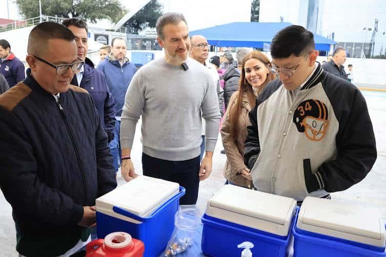 MONTERREY REALIZA JORNADA DE VACUNACIÓN