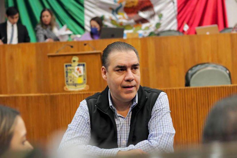 PRI Y PAN ACUSAN A MC DE TERRORISMO FISCAL