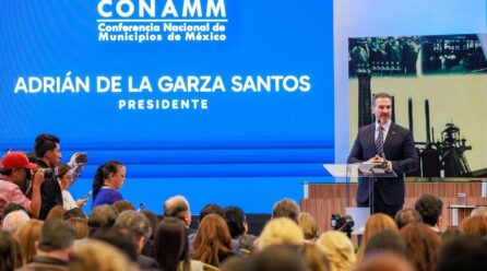 NOMBRAN A ADRÍAN DE LA GARZA COMO PRESIDENTE E DE LA CONFERENCIA NACIONAL DE MUNICIPIOS DE MÉXICO