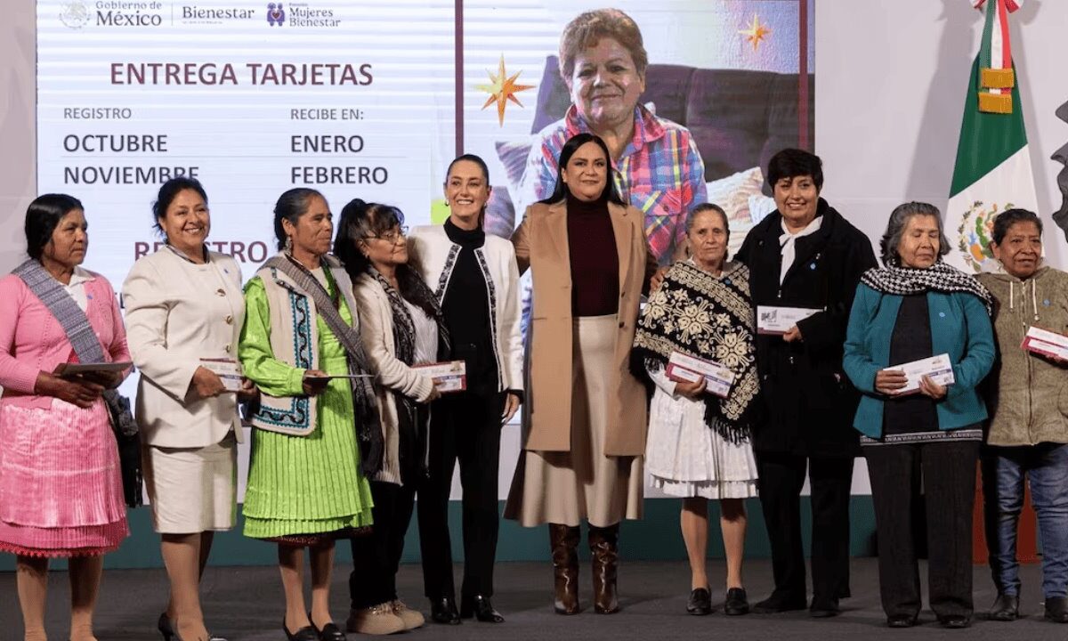 CLAUDIA SHEINBAUN INICIA EL AÑO ENTREGANDO APOYO A LAS MUJERES