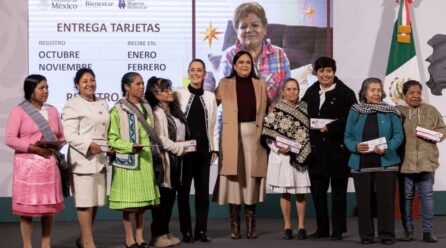 CLAUDIA SHEINBAUN INICIA EL AÑO ENTREGANDO APOYO A LAS MUJERES