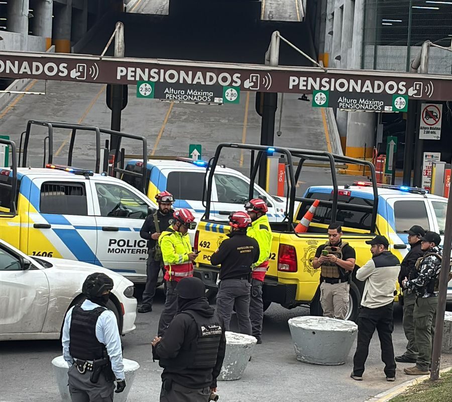 !AMENAZA DE BOMBA EN MONTERREY!