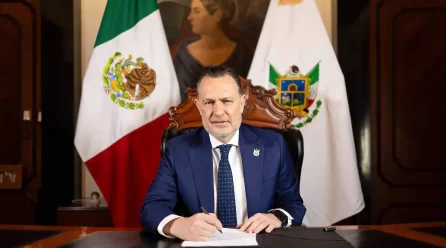 VA GOBERNADOR DE QUERETARO CONTRA REDES SOCIALES EN MENORES DE EDAD